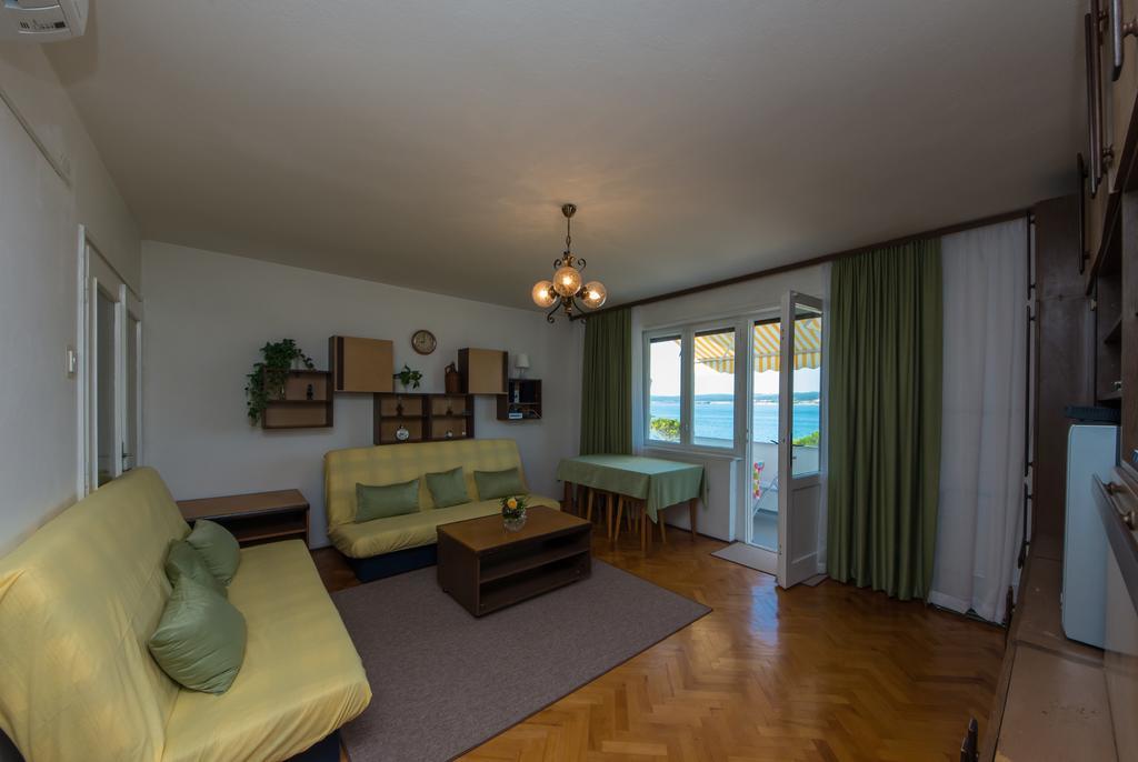 Apartment Romeo Crikvenica Szoba fotó